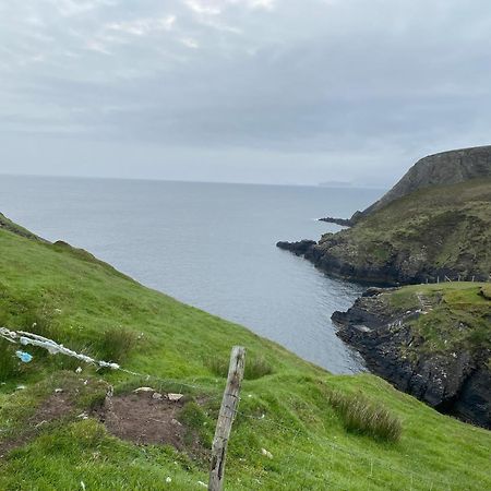 Beautiful Home On Lake Carrowmore ベルマレット エクステリア 写真