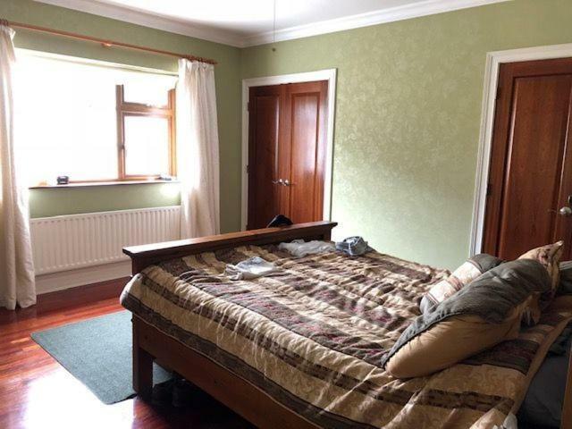 Beautiful Home On Lake Carrowmore ベルマレット エクステリア 写真